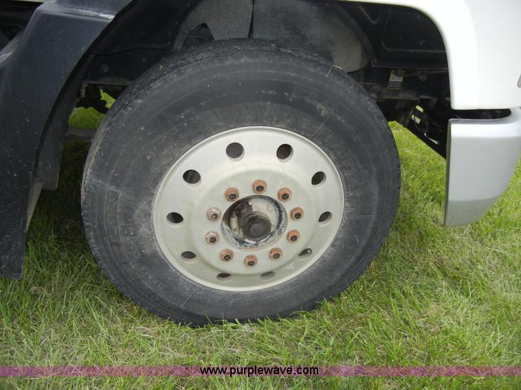 image for item C4474 1994 Mack CH613 semi truck