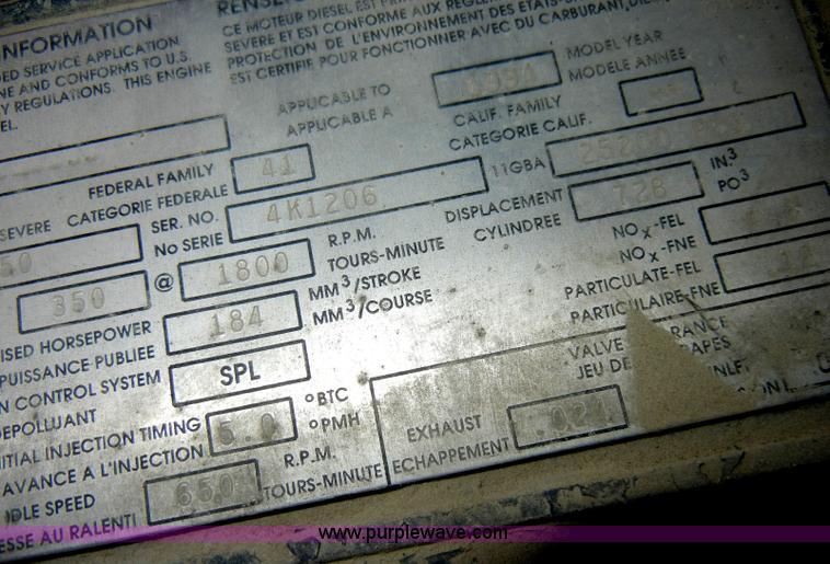 image for item C4474 1994 Mack CH613 semi truck