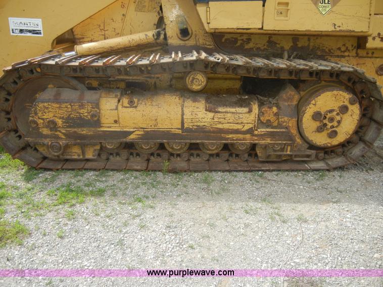 image for item C4475 1997 Caterpillar 953C track loader
