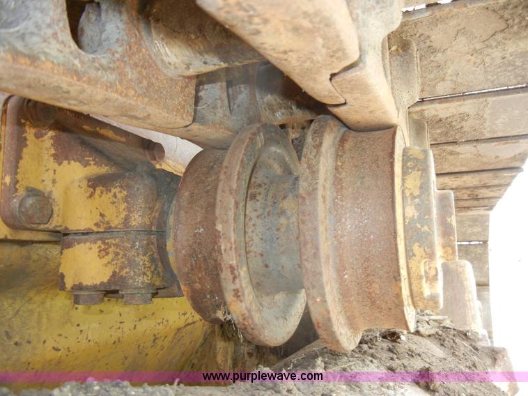 image for item C4475 1997 Caterpillar 953C track loader