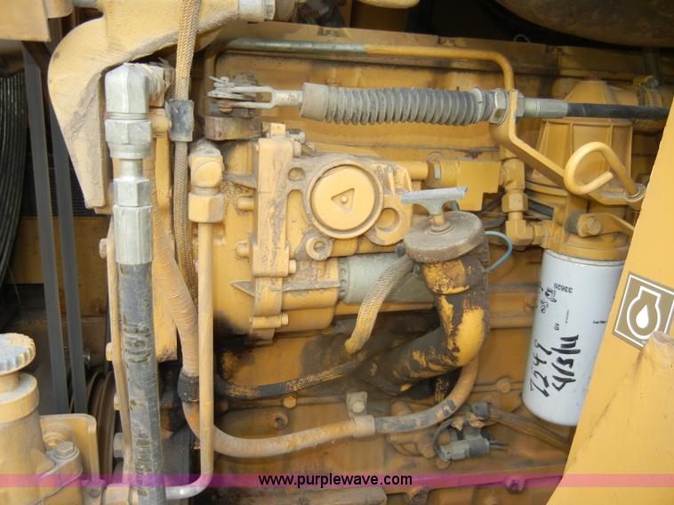 image for item C4475 1997 Caterpillar 953C track loader