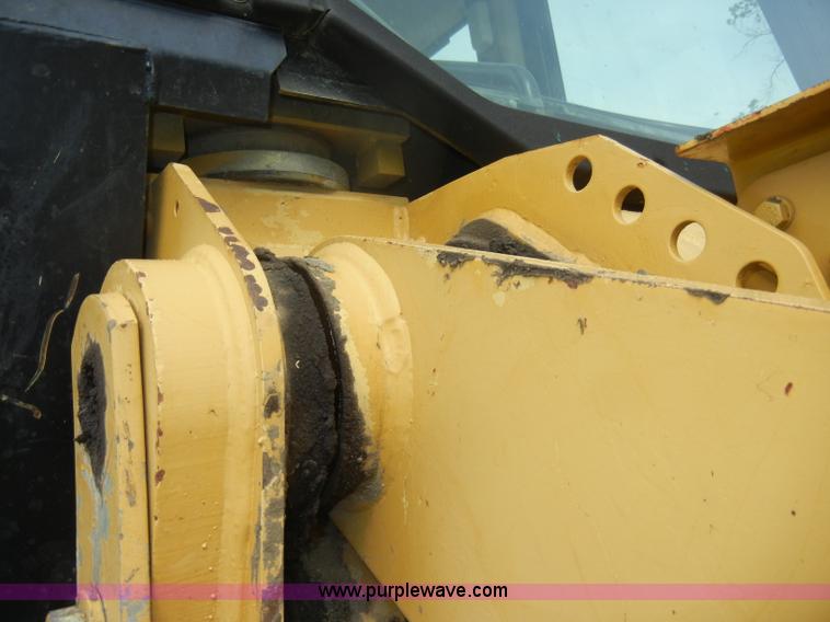 image for item C4475 1997 Caterpillar 953C track loader