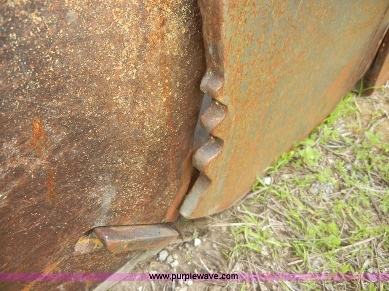 image for item C4475 1997 Caterpillar 953C track loader