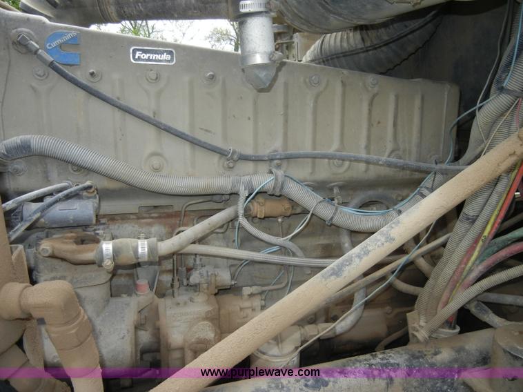 image for item C4478 1987 Freightliner FLC-64T dump truck