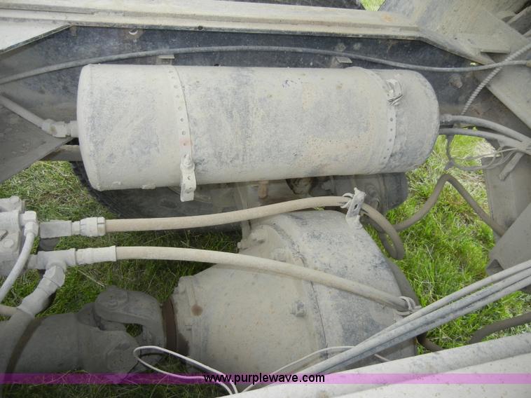 image for item C4478 1987 Freightliner FLC-64T dump truck