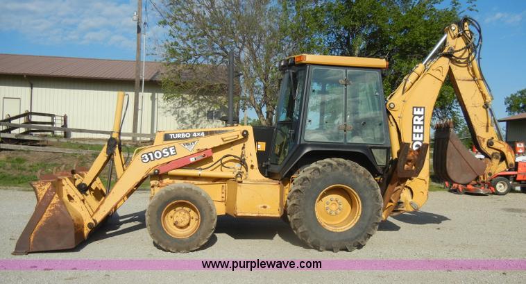 image for item C4479 1999 John Deere 310SE backhoe