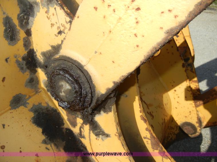 image for item C4479 1999 John Deere 310SE backhoe