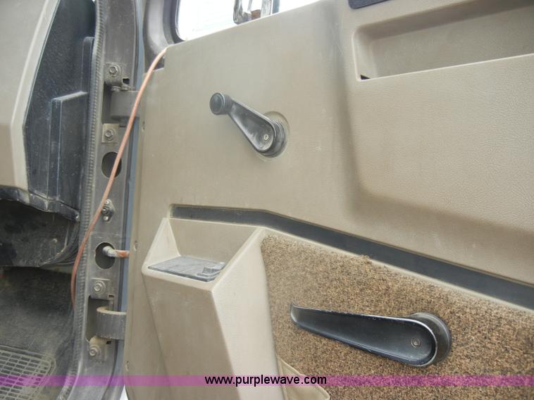 image for item C4480 1992 International 4900 dump truck