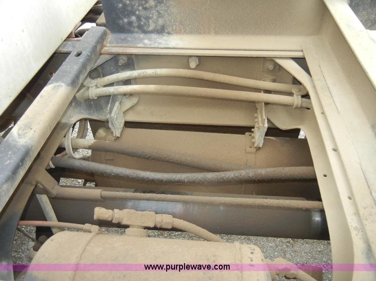 image for item C4480 1992 International 4900 dump truck