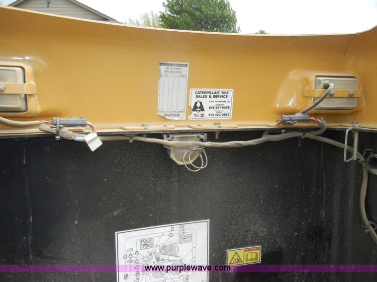 image for item C4481 2004 Caterpillar 236B skid steer