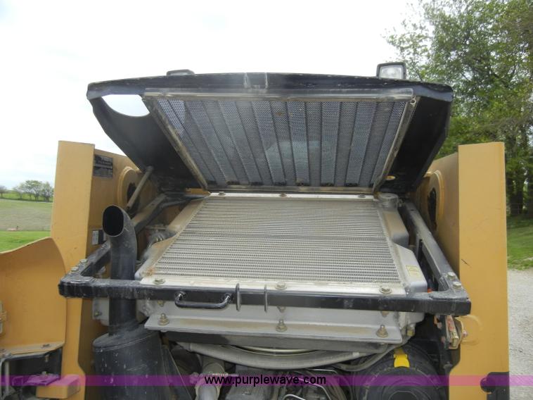 image for item C4481 2004 Caterpillar 236B skid steer