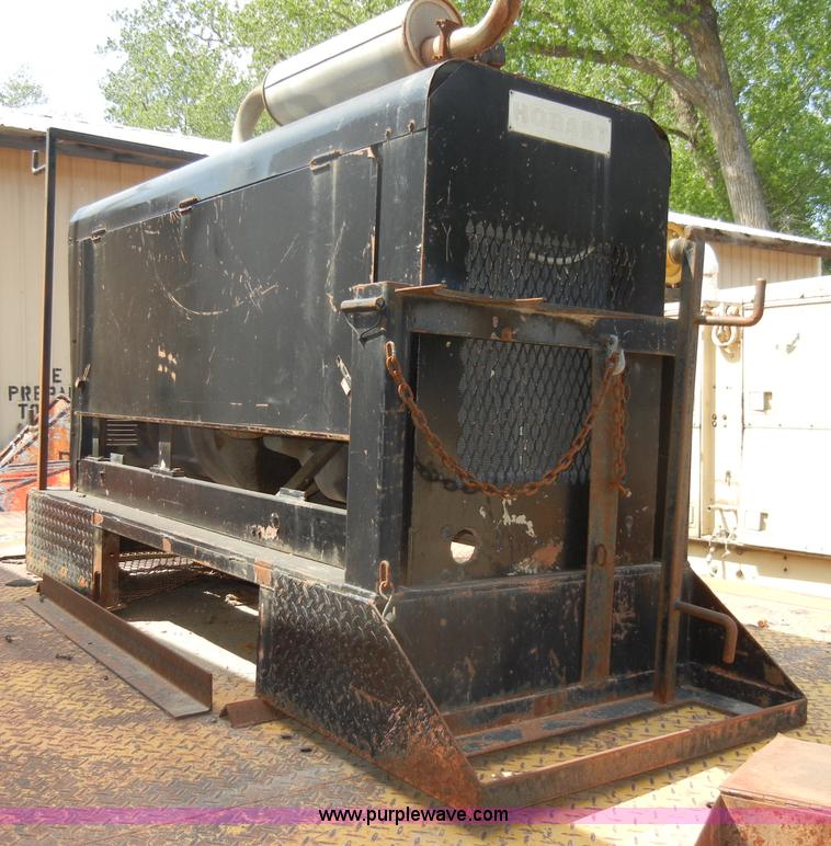 image for item C4485 Hobart Powerweld 303 generator/welder