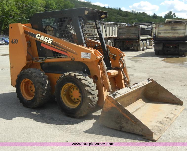 image for item C4487 2007 Case 430 skid steer