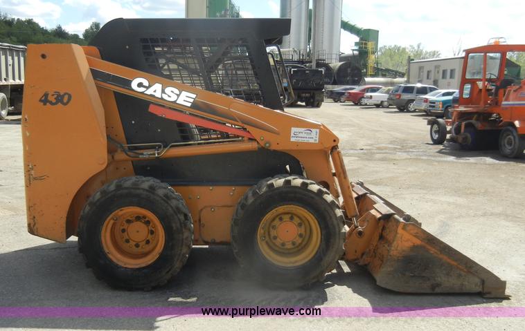 image for item C4487 2007 Case 430 skid steer
