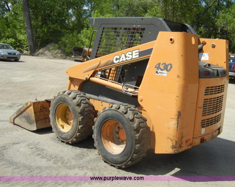 image for item C4487 2007 Case 430 skid steer