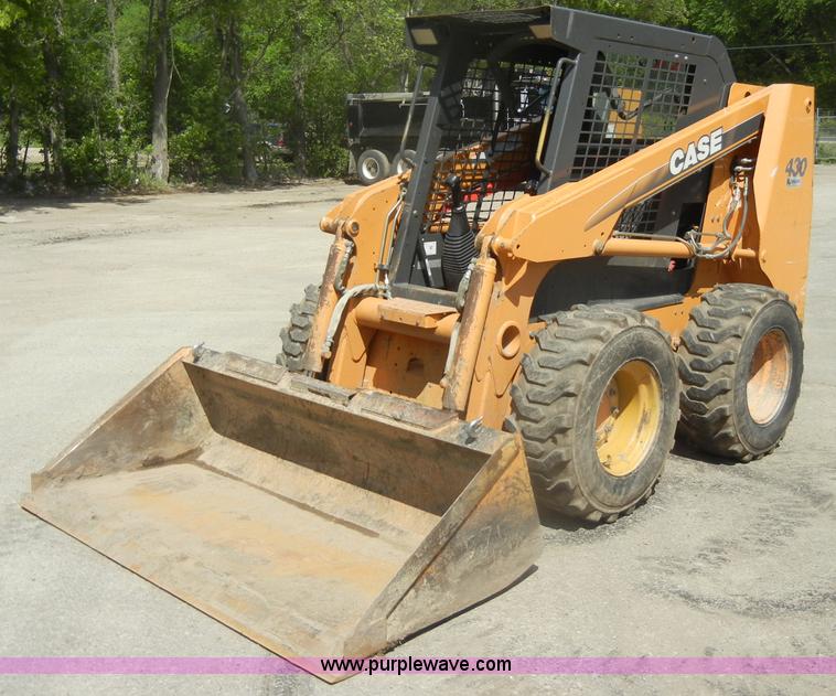 image for item C4487 2007 Case 430 skid steer