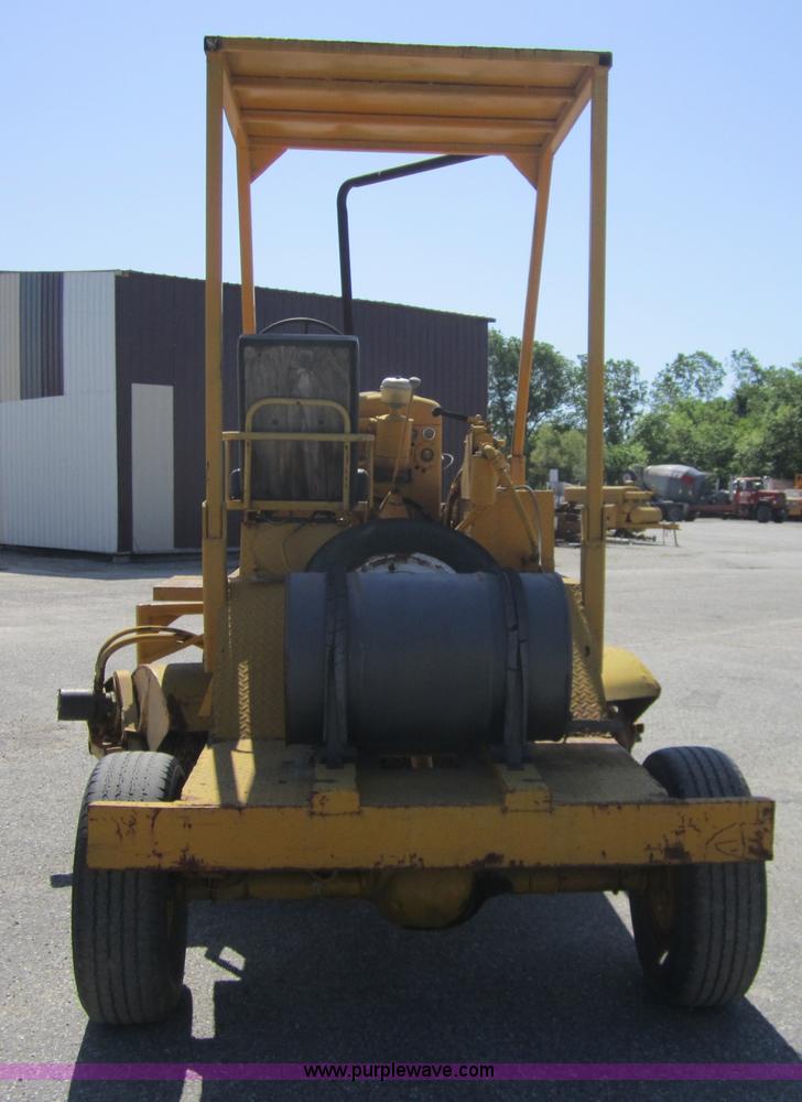 image for item C5449 Broce C804 broom