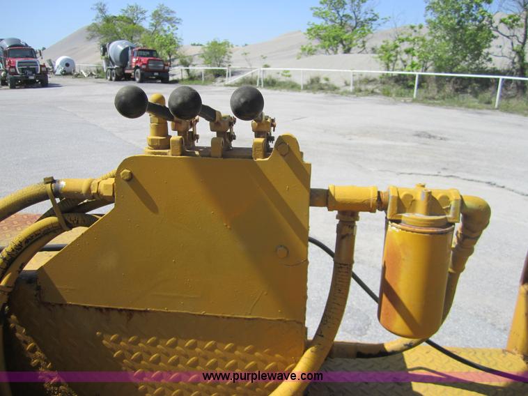 image for item C5449 Broce C804 broom