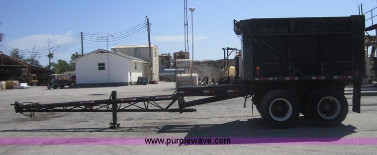 image for item C5451 2005 custom built 10' pup trailer