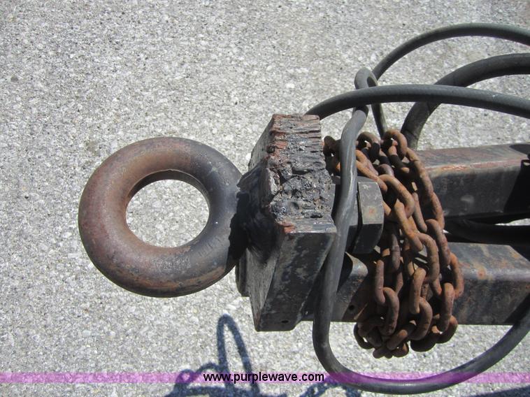 image for item C5451 2005 custom built 10' pup trailer