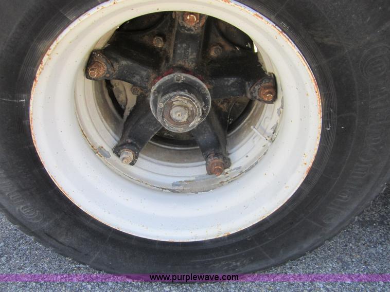 image for item C5451 2005 custom built 10' pup trailer