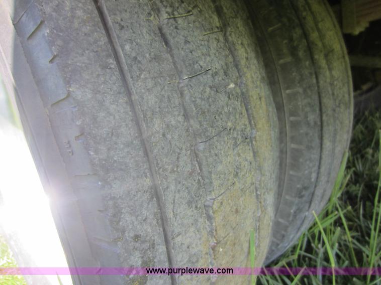 image for item C5462 2006 Ford F550 XLT super duty utility truck