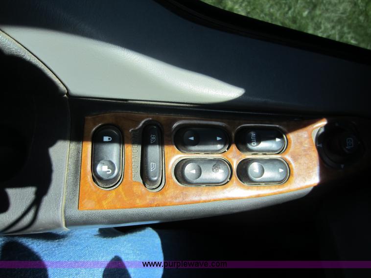 image for item C5462 2006 Ford F550 XLT super duty utility truck