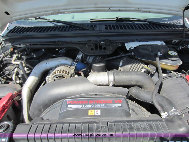 image for item C5462 2006 Ford F550 XLT super duty utility truck