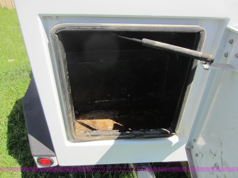 image for item C5462 2006 Ford F550 XLT super duty utility truck