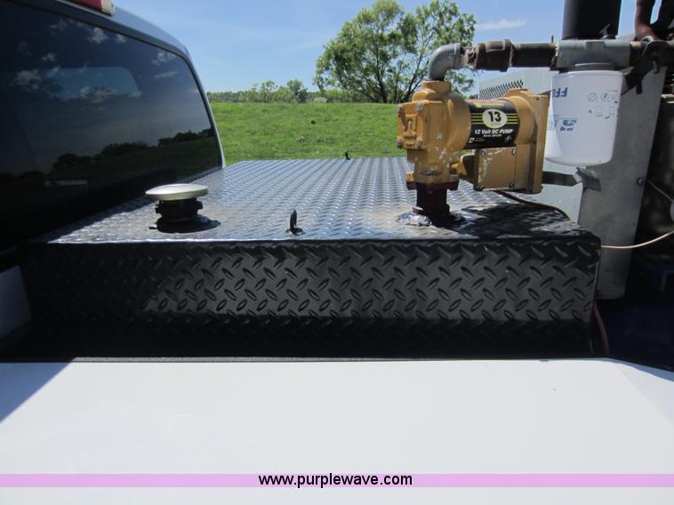 image for item C5462 2006 Ford F550 XLT super duty utility truck