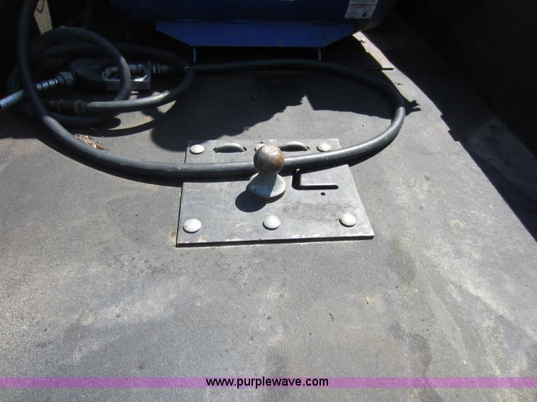 image for item C5462 2006 Ford F550 XLT super duty utility truck