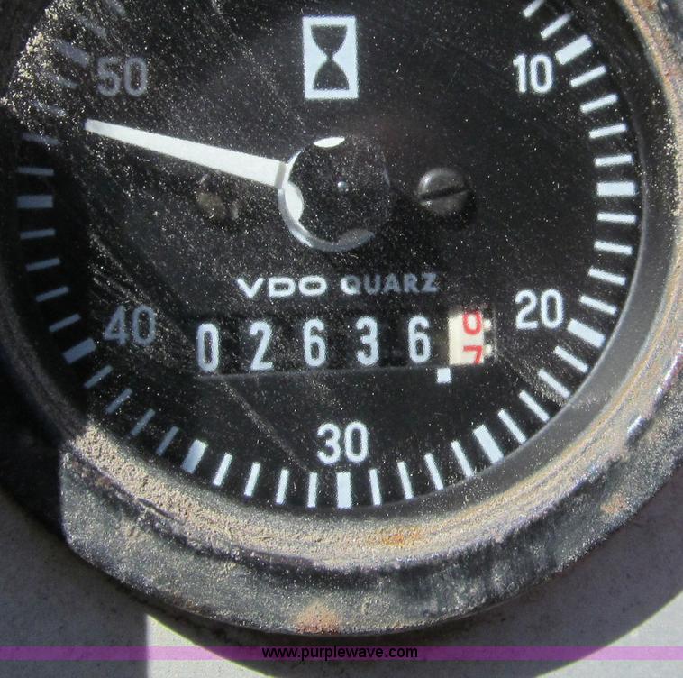 image for item D3182 Hamm DV3K vibratory roller