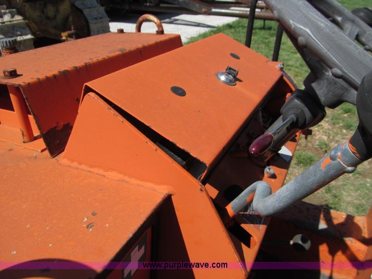 image for item D3182 Hamm DV3K vibratory roller