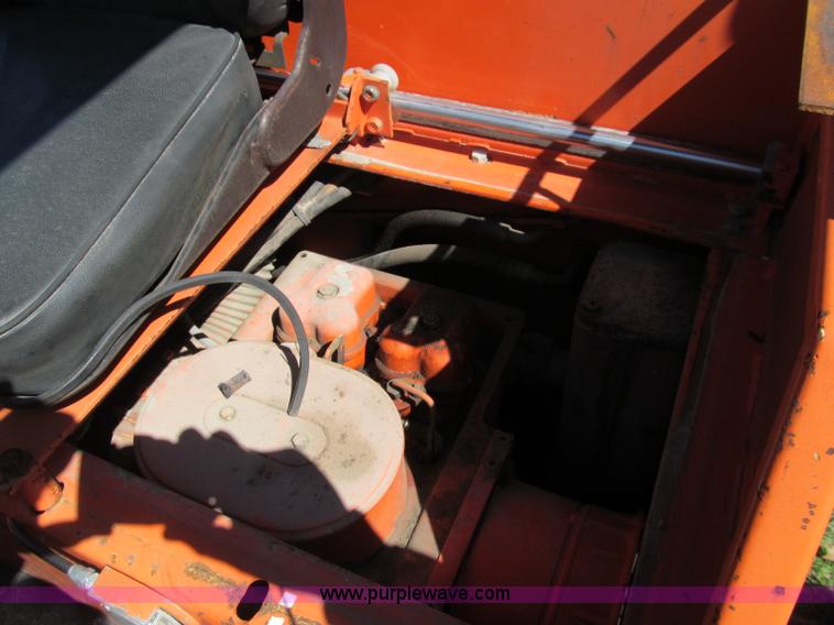 image for item D3182 Hamm DV3K vibratory roller