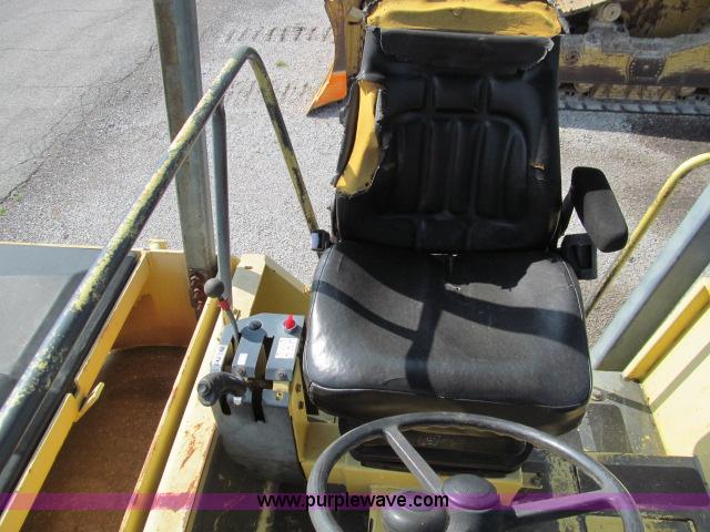 image for item D3185 Bomag BW161AD vibratory roller