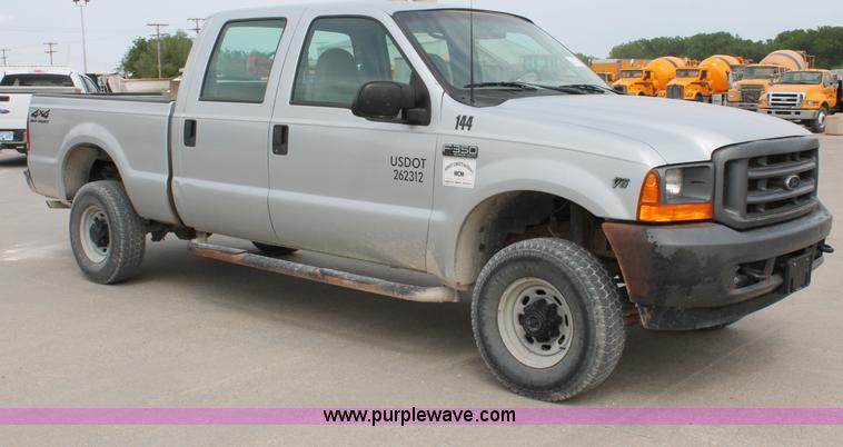 image for item D4010 2001 Ford F350 XL Super Duty