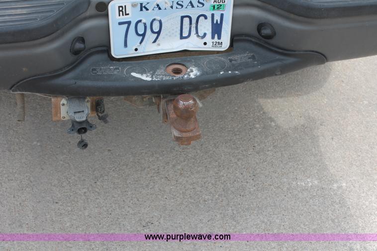 image for item D4010 2001 Ford F350 XL Super Duty