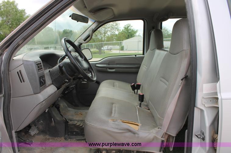 image for item D4010 2001 Ford F350 XL Super Duty