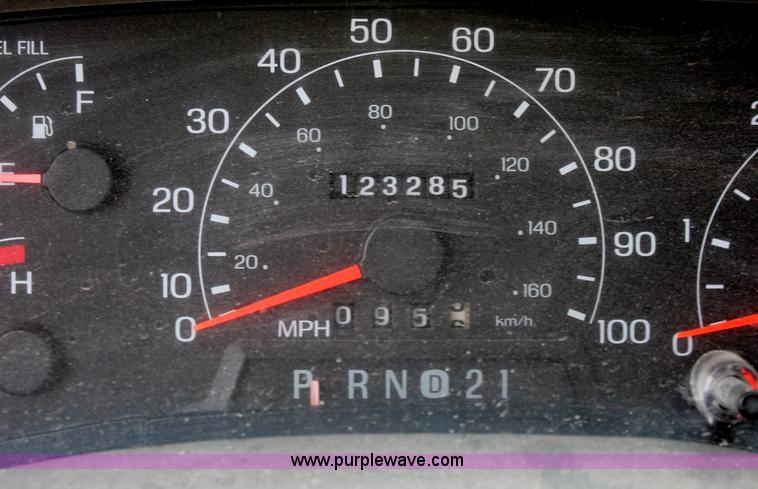 image for item D4010 2001 Ford F350 XL Super Duty