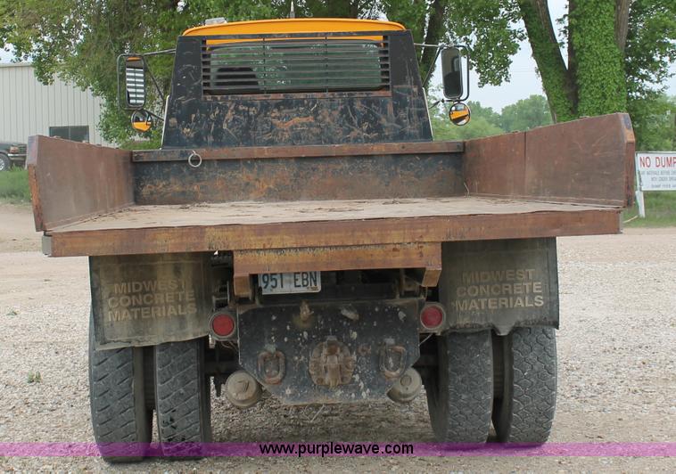 image for item D4013 1984 Ford 8000 Flatbed Dump Truck