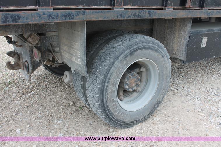 image for item D4013 1984 Ford 8000 Flatbed Dump Truck
