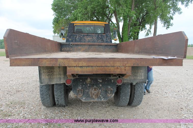 image for item D4013 1984 Ford 8000 Flatbed Dump Truck