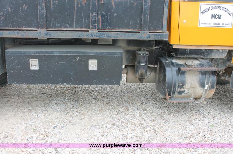 image for item D4013 1984 Ford 8000 Flatbed Dump Truck