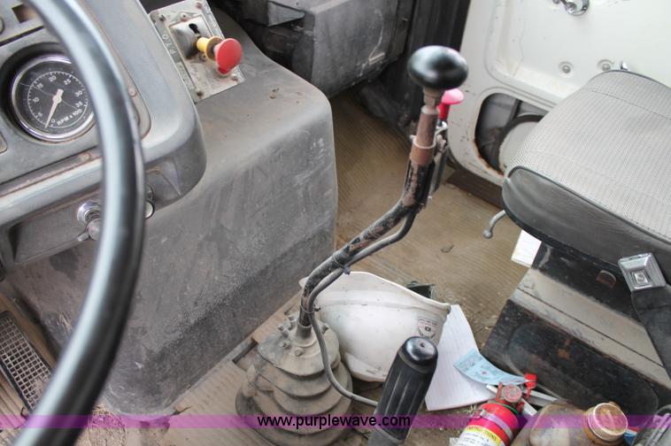 image for item D4013 1984 Ford 8000 Flatbed Dump Truck