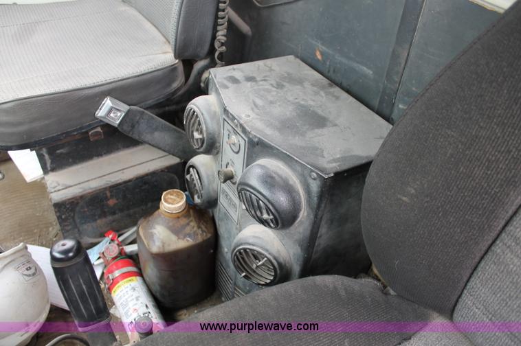 image for item D4013 1984 Ford 8000 Flatbed Dump Truck