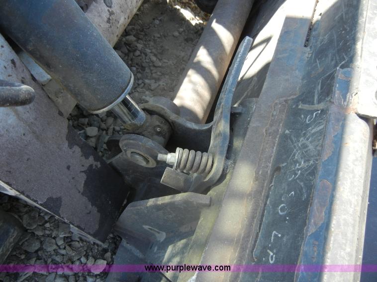 image for item D4020 2006 Bobcat T300 Turbo tracked skid steer