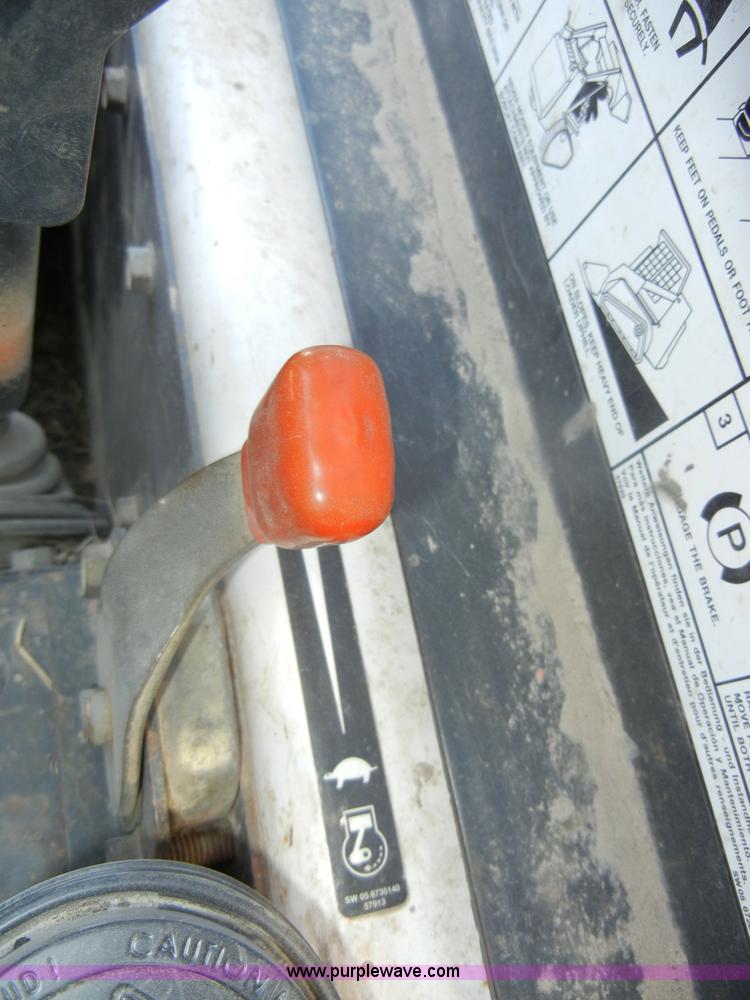 image for item D4020 2006 Bobcat T300 Turbo tracked skid steer