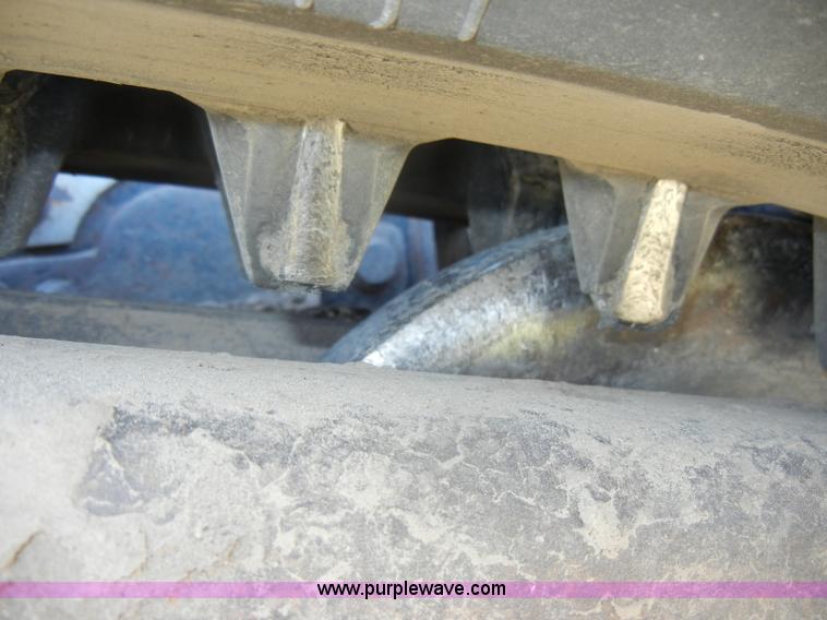 image for item D4020 2006 Bobcat T300 Turbo tracked skid steer