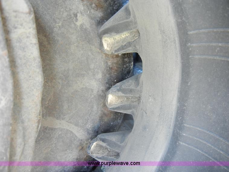 image for item D4020 2006 Bobcat T300 Turbo tracked skid steer