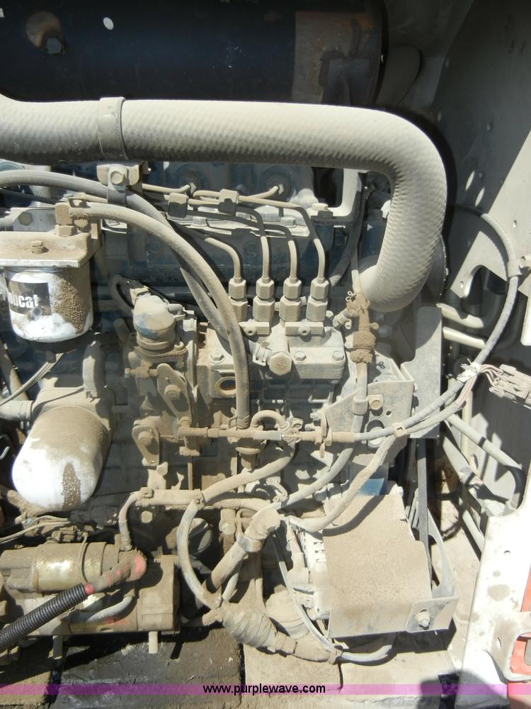 image for item D4020 2006 Bobcat T300 Turbo tracked skid steer